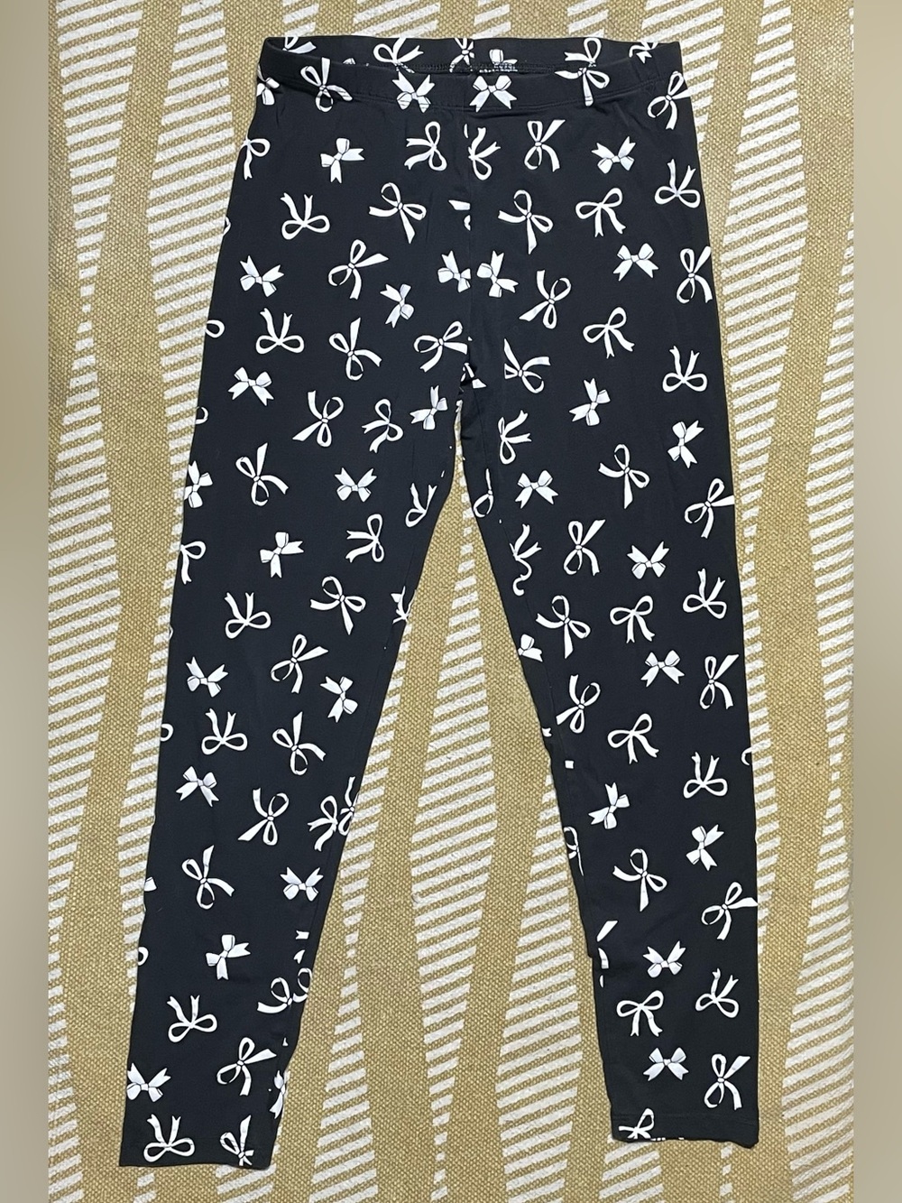 Black Leggings with White Bow Print for Kids